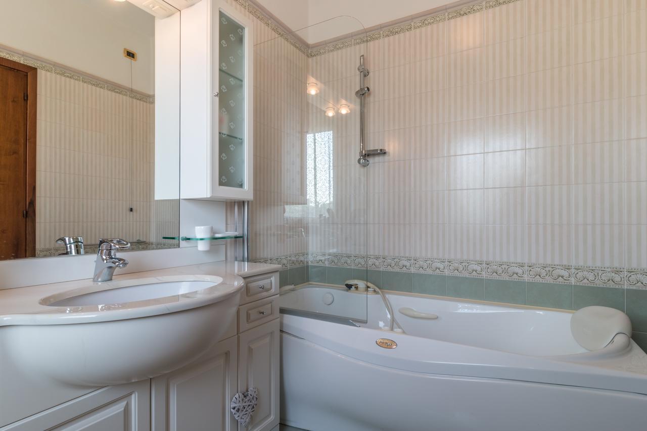 Casa Bibi Villa Cartiera Reali Eksteriør billede